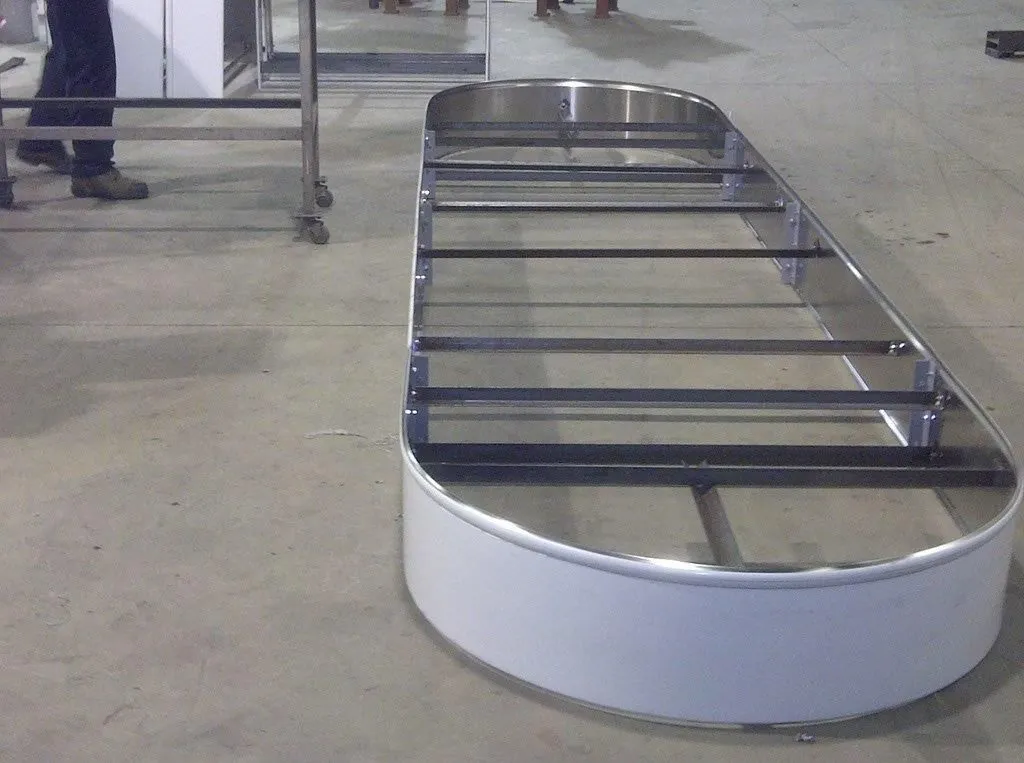 Forma de isla para surtidores de combustible