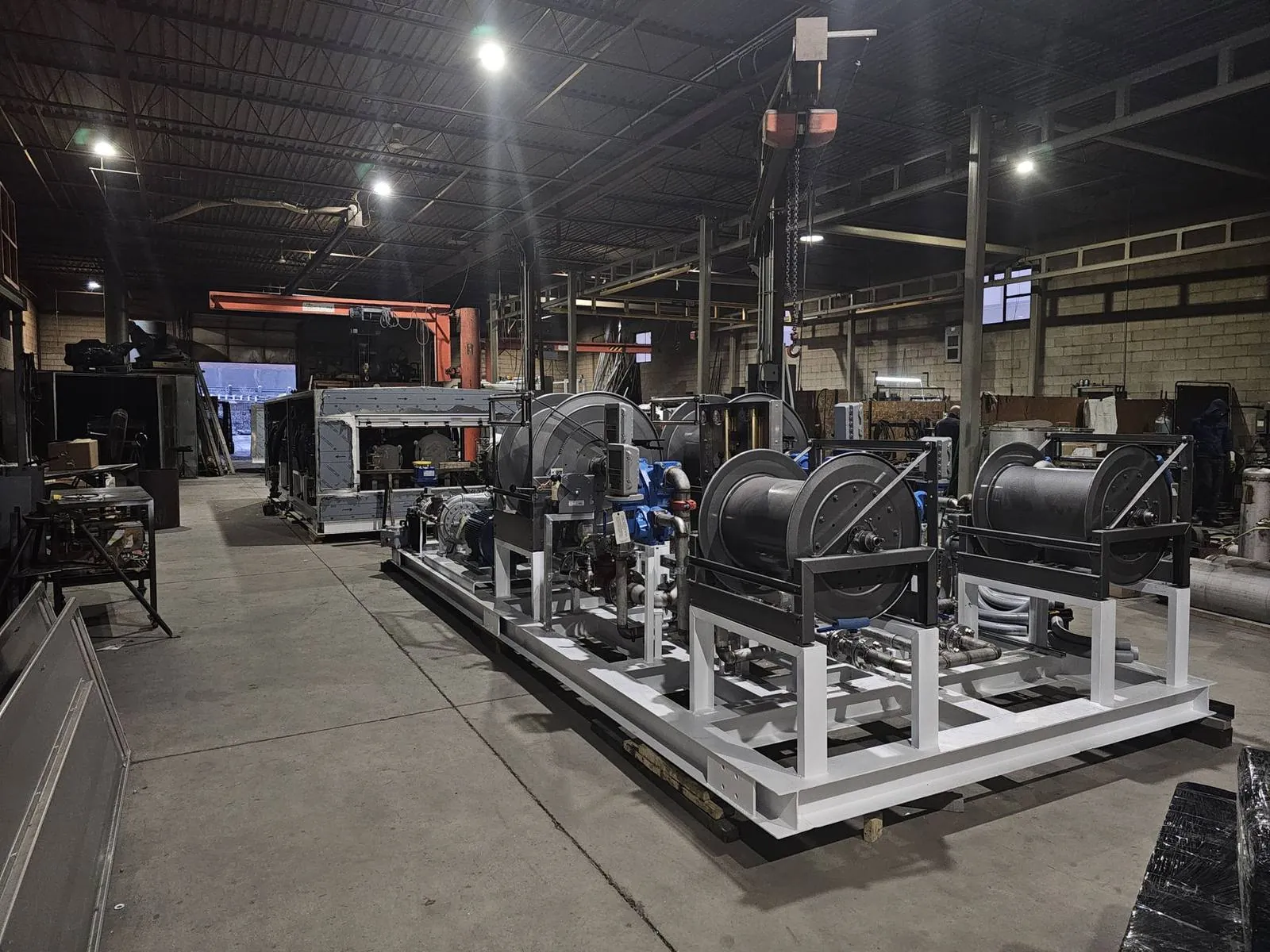 Equipos industriales ensamblados en taller